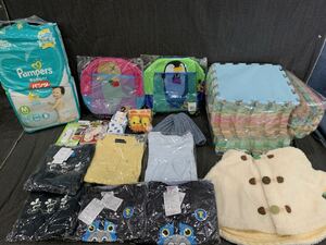 ◯［まとめ売り］ベビー用品　Pampers Mオムツ　マット　リュックサック　靴下　子供用品　女の子 男の子 子供服 ラルフローレン ゆ