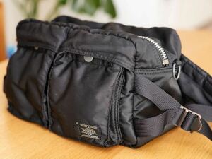 PORTER TANKER WAISTBAG ポーター タンカー ウエストバッグ 黒　ヒップバッグ　斜め掛け