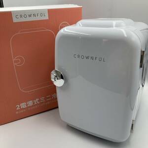 【通電確認済】CROWNFUL ミニ冷蔵庫 4L 冷温庫 0~60℃ 保温 保冷 室内車載両用 小型冷蔵庫 ポータブル 1.7kg超軽量/Y14176-T2