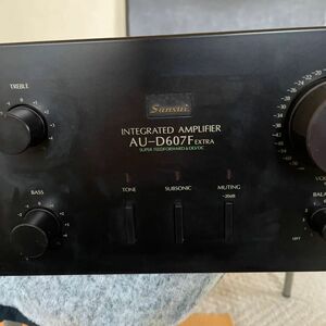 SANSUI AU-D607F サンスイ　オーディオ　ステレオ、　アンプ　ジャンク品　名機