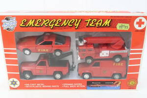 Road Tough EMERGENCY TEAM CHEVROLET CORVETTE FIRE 消防車 箱付 4台セット 中国製 コレレ