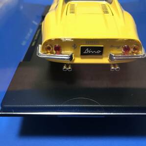 FERRARI OFFICIAL Dino246GT・1969 1/24 ダイキャストカー burago製F-6 の画像5