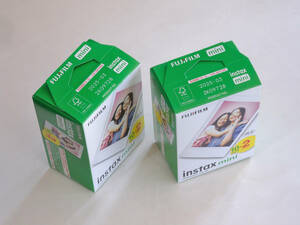 送料185円 新品フジフィルム FUJIFILM チェキ用フィルム instax mini film 1箱20枚x2箱=40枚【有効期限 2025年10月】