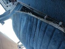 ■シボレー カプリス リアシート 中古 ジャンク 1992年 部品取あり 背もたれ 座面 ベンチシート ロードマスター GM ■_画像4