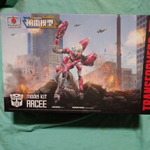 未組立 Flame Toys 風雷模型 トランスフォーマー 「アーシー」Arcee 「ウインドブレード」WINDBLADE プラモデル_画像2