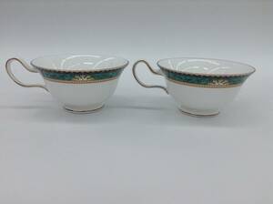 未使用品 WEDGWOOD ウェッジウッド LAMBOURN ランボーン カップ＆ソーサー 2客 グリーン ホワイト 金彩 食器（0.E-8）A-24 SS