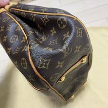 ルイヴィトン ショルダーバッグ モノグラム ガリエラPM M56382 モノグラム LOUIS ルイヴィトン VUITTON ゴールド金具 肩掛け_画像2