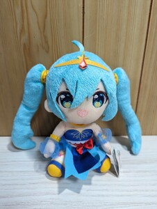 希少★新品★未使用　VOCALOID　初音ミク　Wonderland　vol.2　ぬいぐるみ　TAITO