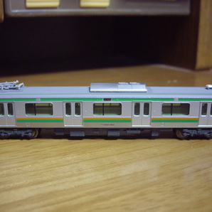 kato E231系 東海道線色 モハE231-1563 品番10-520バラシ 動力車動作確認済みの画像2