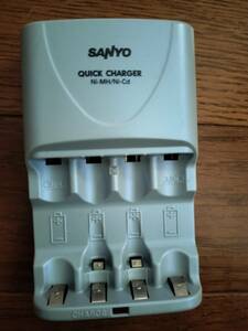 SANYOサンヨー 急速充電器 NC-M55