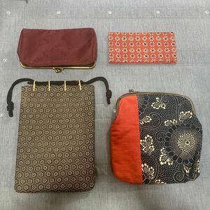 新品未使用品 印傳 印伝 和装小物 巾着手提げ 亀甲模様 アンティーク ヴィンテージ 昭和レトロ 希少品 骨董品 がま口 花柄