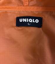 即決 送料無料 ユニクロ メンズ ウインドブレーカー レインギアー レインコード 防雨 防風 オレンジ UNIQLO _画像2