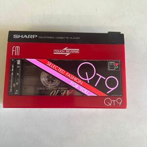 SHARP シャープ QT-9R カセットプレーヤー/FM/ステレオ/レッド ジャンク