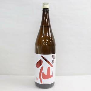 陸奥 八仙 赤ラベル 特別純米 火入 16度 1800ml 製造23.11 G23L260041