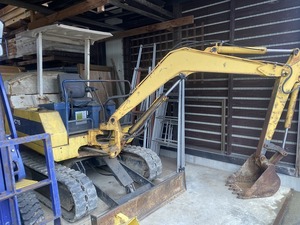 ★富山発　コマツ　Komatsu　油圧　パワーショベル　ユンボ　バックホー　PC15　PC15-2　建設機械　重機　直接引取のみ　売切り