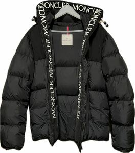 サイズ5 MONCLER　モンクレール　 MONTCLA モンクラー 人気商品　白ワッペン　ダウンジャケット　刺ロゴ