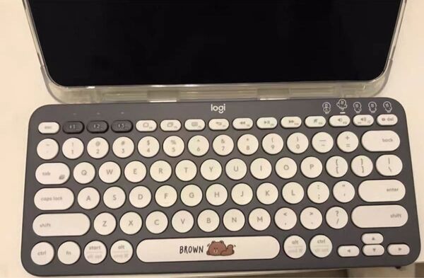 【レア品・LINEコラボ】ロジテック(ロジクール) UK配列 K380キーボード
