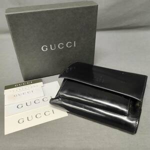 060115 251963 GUCCI　グッチ　折り財布　エナメル　ブラック　服飾小物　ファッション小物　ブランド　USED品