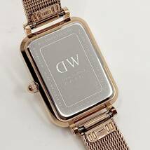 美品 Daniel Wellington 腕時計 バーインデックス 2針 クォーツ quartz ホワイト ゴールド 白 金 ダニエルウェリントン Y411_画像8