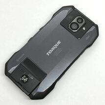 美品 TORQUE G04 KYV46 ブラック au SIMロック解除済み 64GB バージョン9 白ロム タフネス 付属品あり スマホ本体 送料無料 YMR_画像4