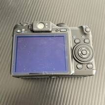デジタルカメラ Canon Power Shot G10 Canon ZOOM LENS 5X IS 6.1-30.5mm 1:2.8-4.5 空シャッター切れます( 通電確認済み 中古品 )_画像4