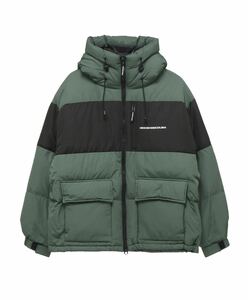 【OUTLET】22 DOWN HOODED JACKET　ダウンジャケット　速乾　耐水性　ストレッチDCSHOECOUSA XL ディーシーシューコーUSAブラック