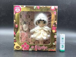 TAKARAプチブライス限定ベルベットメヌエット未開封未使用Blythe