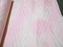 正絹／ピンクと白のぼかしに大きな紗綾型地紋の綸子の長襦袢地／難あり_画像9