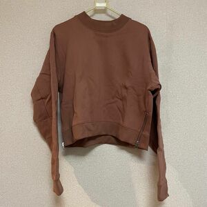 acne スウェット トレーナー