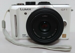 カメラ LUMIX GF1 Panasonic DMC-GF-1 レンズ G 1:1.7/20 ASPH. 0.2m/0.66ft-∞ 通電のみ確認済 動作未確認 ジャンク品