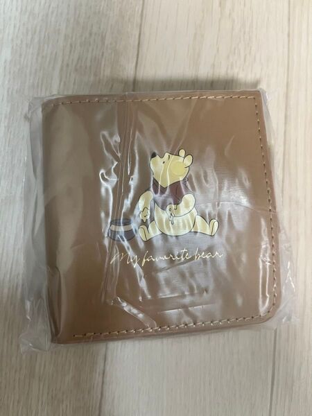 くまのプーさん二つ折り財布