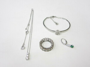 1D114MZ◎SWAROVSKI スワロフスキー ネックレス/リング(12.5号)/バングル/ピアス片側のみ ストーン欠けあり含む 計4点◎中古【送料無料】