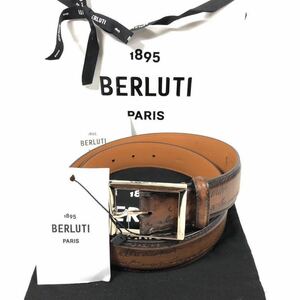 未使用品【ベルルッティ】基準内 BERLUTI ベルト カリグラフィ 全長95cm 幅3.5cm ブラウン色系 本革 レザー 男性用 メンズ 保存袋 箱付