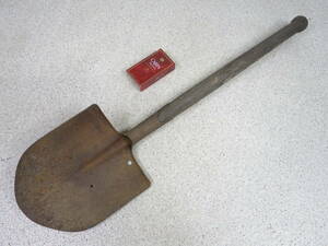 【●】本物！日本陸軍:『九八式:小円匙(エンピ)』・軍用スコップ//Genuine！Japanese Army:『Type 98:Small shovel』・Military shovel
