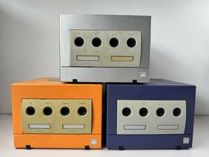 ♪【中古】Nintendo GAME CUBE 本体 DOL-001 3台 まとめ 任天堂 ゲームキューブ 動作未確認 ジャンク ＠80(12)