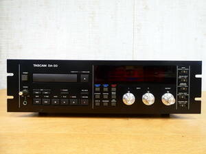 TASCAM タスカム DA-30 DAT カセットデッキ 音響機器 機材 ※ジャンク/通電OK！ @120 (1)