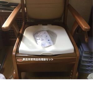 新品未使用品安寿ポータブルトイレ抗菌、ポータブルトイレ用処理袋90枚以上未使用品