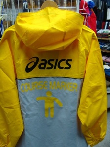  Tokyo marathon 2007 COURSE MARKER staff limitation jacket M Asics not for sale supplied goods 