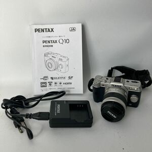 □【500円スタート】PENTAX ペンタックス Q10 ミレンズ交換式デジタル一眼カメラ レンズセット 1:2.8-4.5 5-15mm 充電器・取扱説明書付き