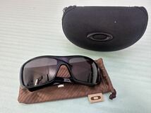 OAKLEY USA 　オークリー　 サングラス　 ANTIX　 03-700-131 　中古品 難あり_画像1