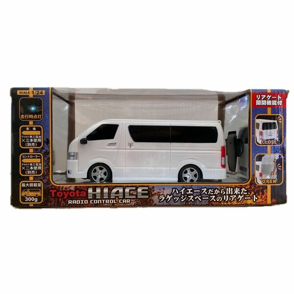 Toyota (トヨタ) 承認済 HIACE (ハイエース) 1/24スケール R/Cカー (ラジオコントロールカー) WHITE