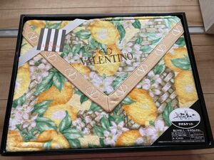 VALENTINO タオルケット