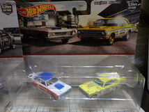 1円スタート　HOTWHEELS　ホットウィール　プレミアム　ダッチストックレースカー　HKS　R33スカイライン　等　2台入り　2セット_画像3