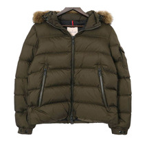 モンクレール MARQUE ダウンジャケット 41378 25 53227 メンズ カーキ MONCLER 中古 【アパレル・小物】_画像1