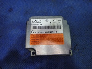  Mercedes Benz SLK200 R171 etc. airbag computer unit product number 1718205826 [8403]