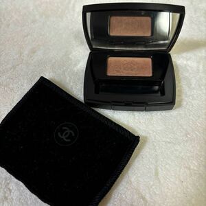 Chanel Chanel onble Esancier Sandy Shadow