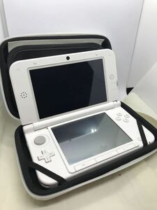 C-3-1D/3DS LL　任天堂　Nintendo ホワイト ニンテンドー ゲーム機器　DS　ケース付き　1a