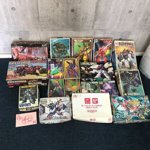 【に.ec】プラモデル まとめて 大量セット 未開封 開封済み 未組立 ゾイドだけ完成品 ガンダム ライディーン バイファム UNIQLO 在庫処分