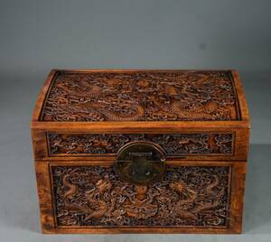 Art hand Auction Secret Qing Dynasty Quince Wood Carving Ssangyong Giju Dart Box Jewelry Box Wooden Box Old Folk Tools Wooden Furniture Tool Box Period Item Antique Art Antique Prize Chinese Antique Toy Antique Antique ZSL01-07, hobby, culture, hand craft, handicraft, others