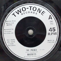 MADNESS-The Prince / Madness (UK '79 再発「銀プララベ」フラットセンター 7)_画像1